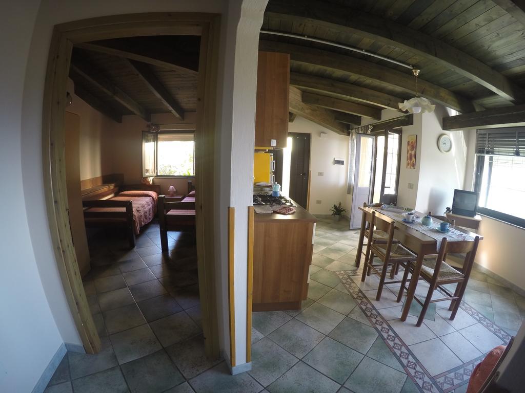 Appartamenti Con Vista Panoramica 圣玛丽亚纳瓦雷 外观 照片