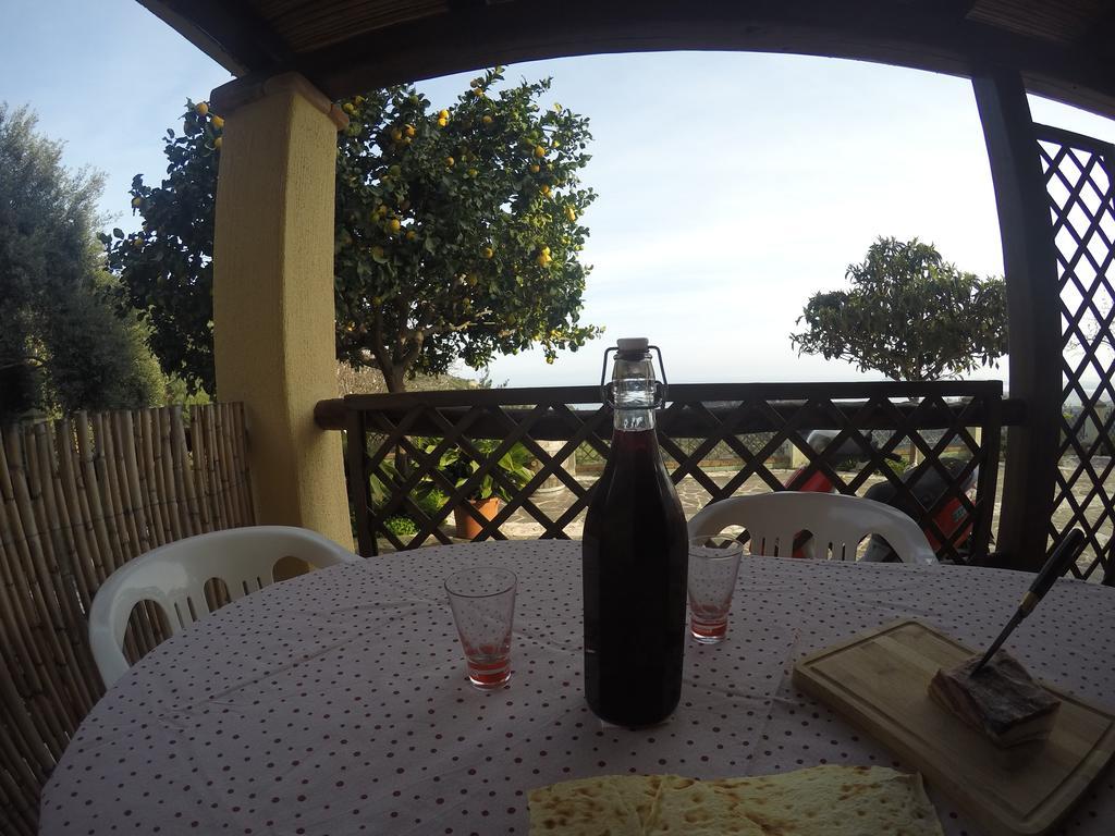 Appartamenti Con Vista Panoramica 圣玛丽亚纳瓦雷 外观 照片