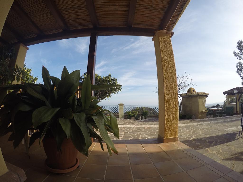 Appartamenti Con Vista Panoramica 圣玛丽亚纳瓦雷 外观 照片