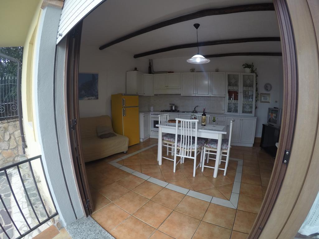 Appartamenti Con Vista Panoramica 圣玛丽亚纳瓦雷 外观 照片